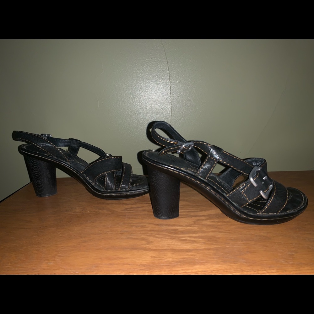 BORN black sandals, .  Size 7/38.